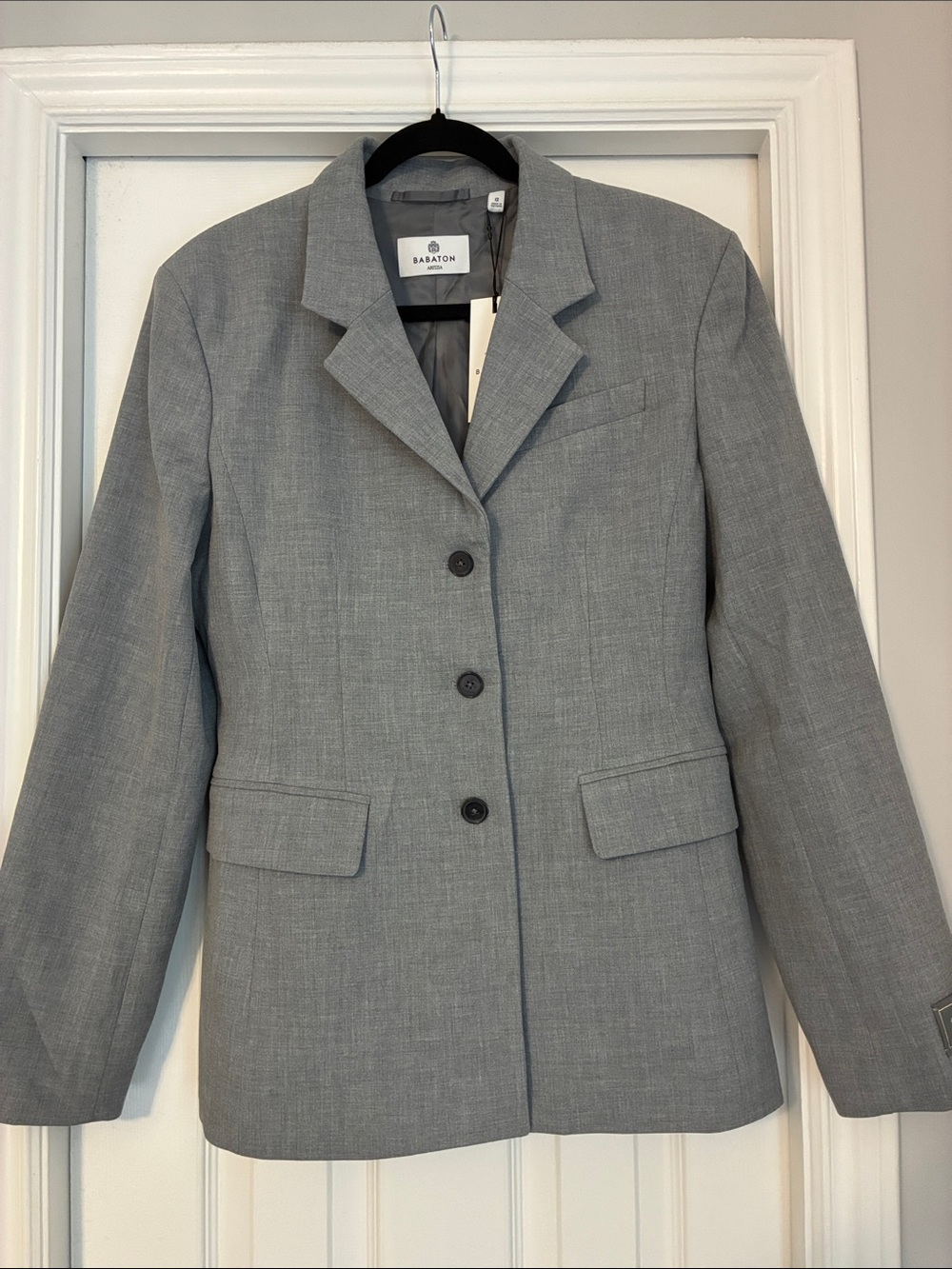 NWT Babaton Gray Single-Breasted Tailored Blazer